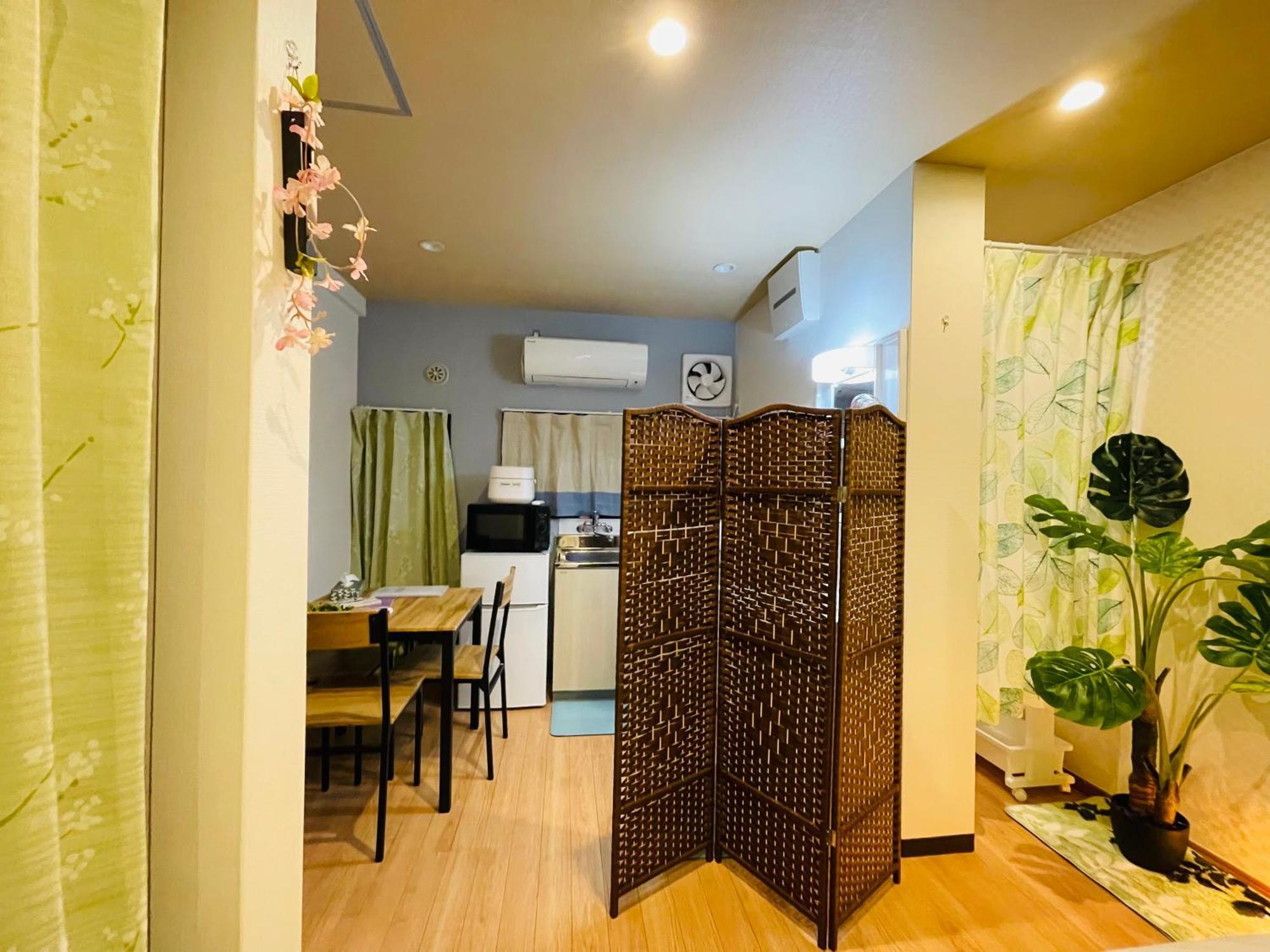 難波心斎橋10 Minutes民宿3号室 Villa Osaka Exteriör bild