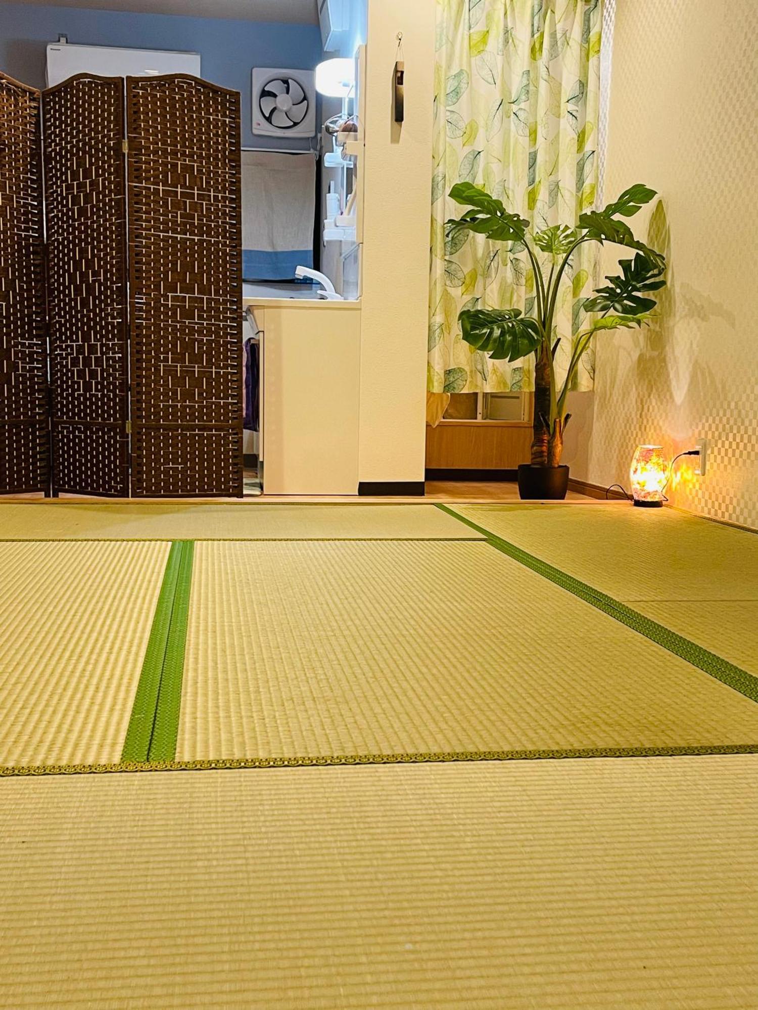 難波心斎橋10 Minutes民宿3号室 Villa Osaka Exteriör bild